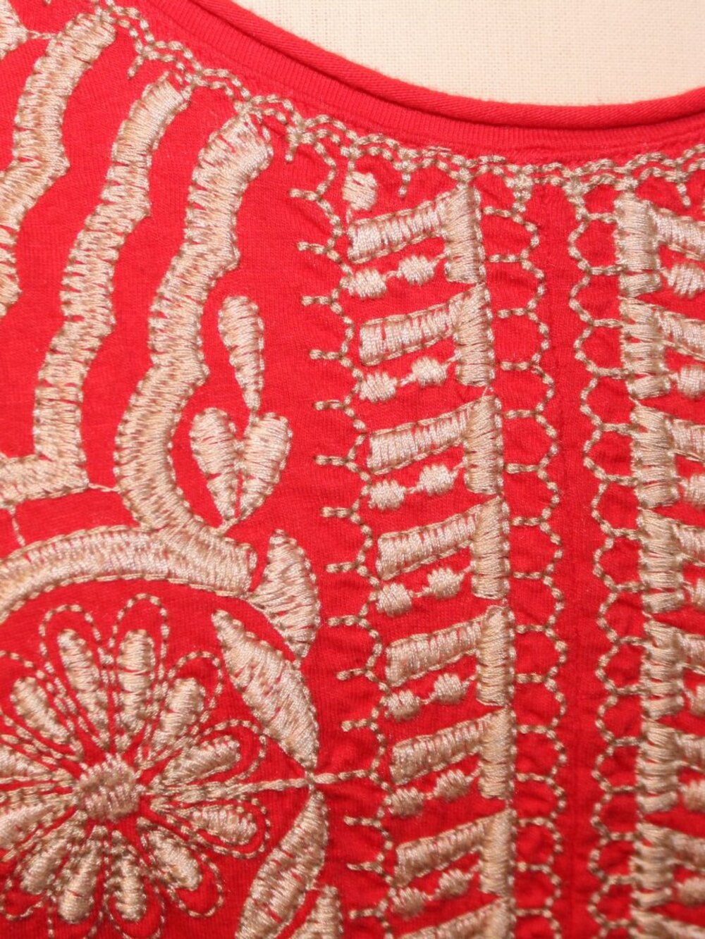 JOHNNY WAS Embroidered Rita Knot Tie Front Top Size XL Red Coral Boho Designer - Picture 5 of 13